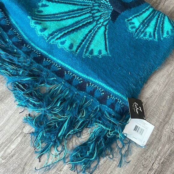 Echo . Floral Jacquard Wrap NEW Peacock - Picture 3 of 3